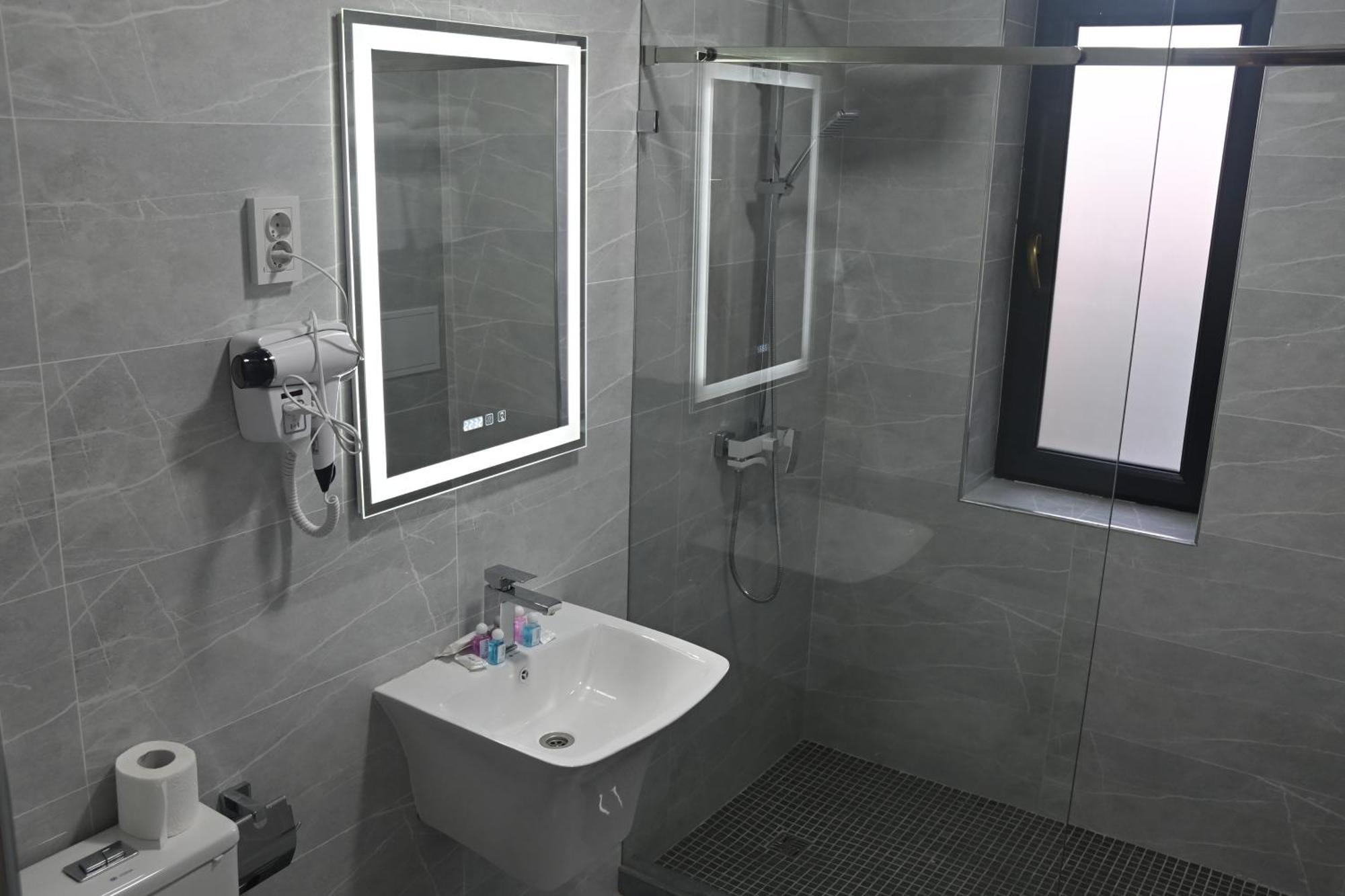 My Status Hotel 塔什干 外观 照片