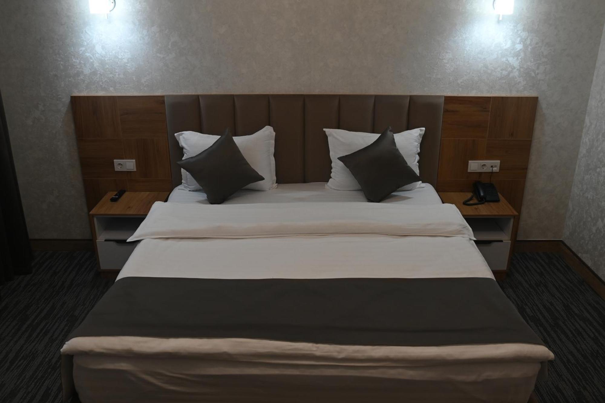 My Status Hotel 塔什干 外观 照片